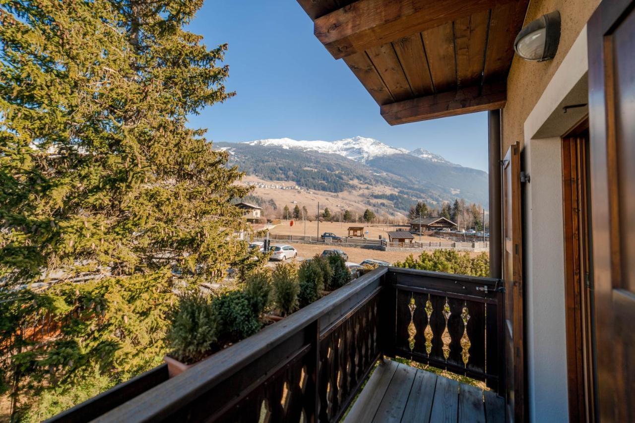 Alpi & Golf Hotel Bormio Bagian luar foto