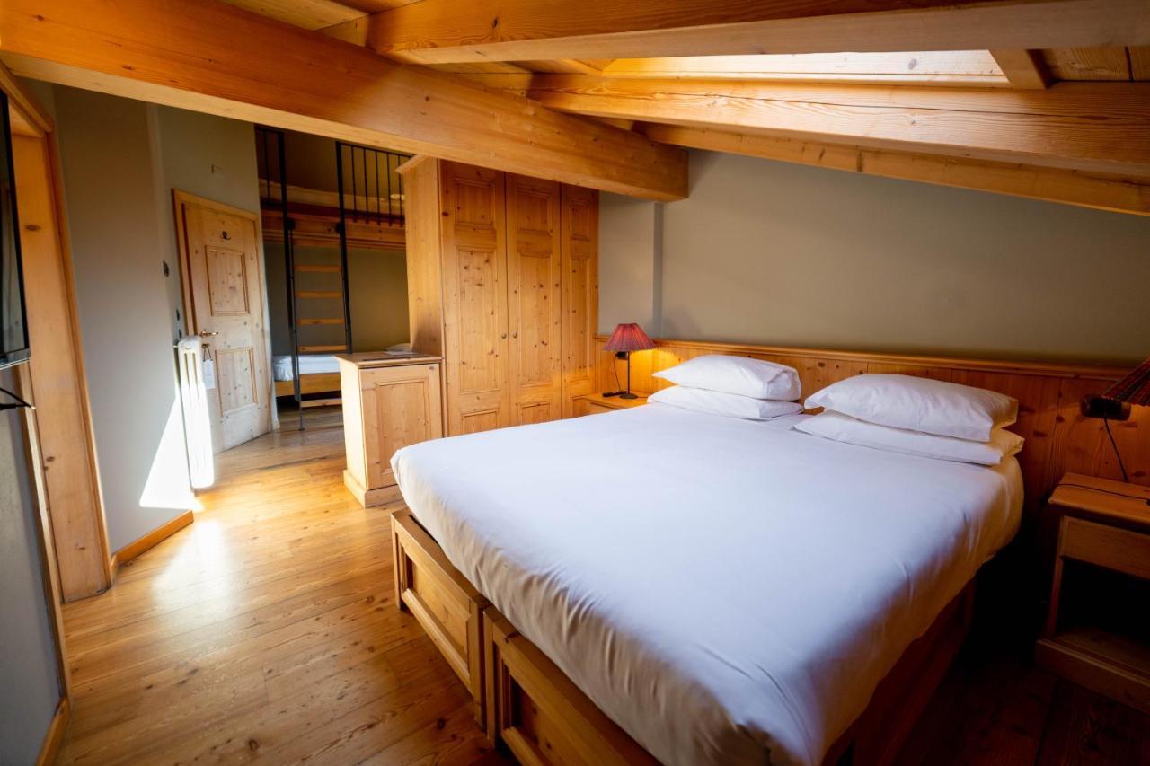 Alpi & Golf Hotel Bormio Bagian luar foto