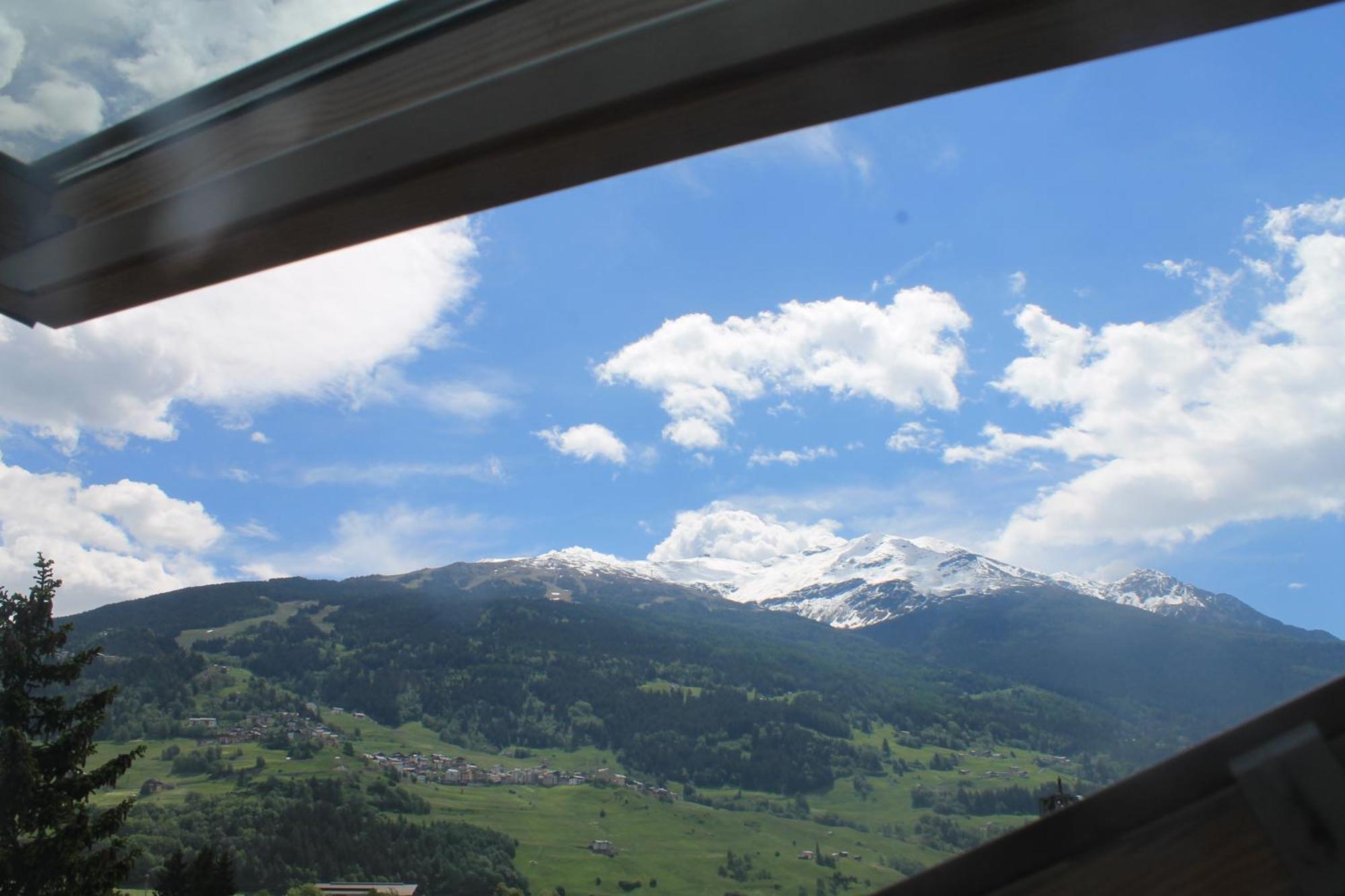 Alpi & Golf Hotel Bormio Ruang foto